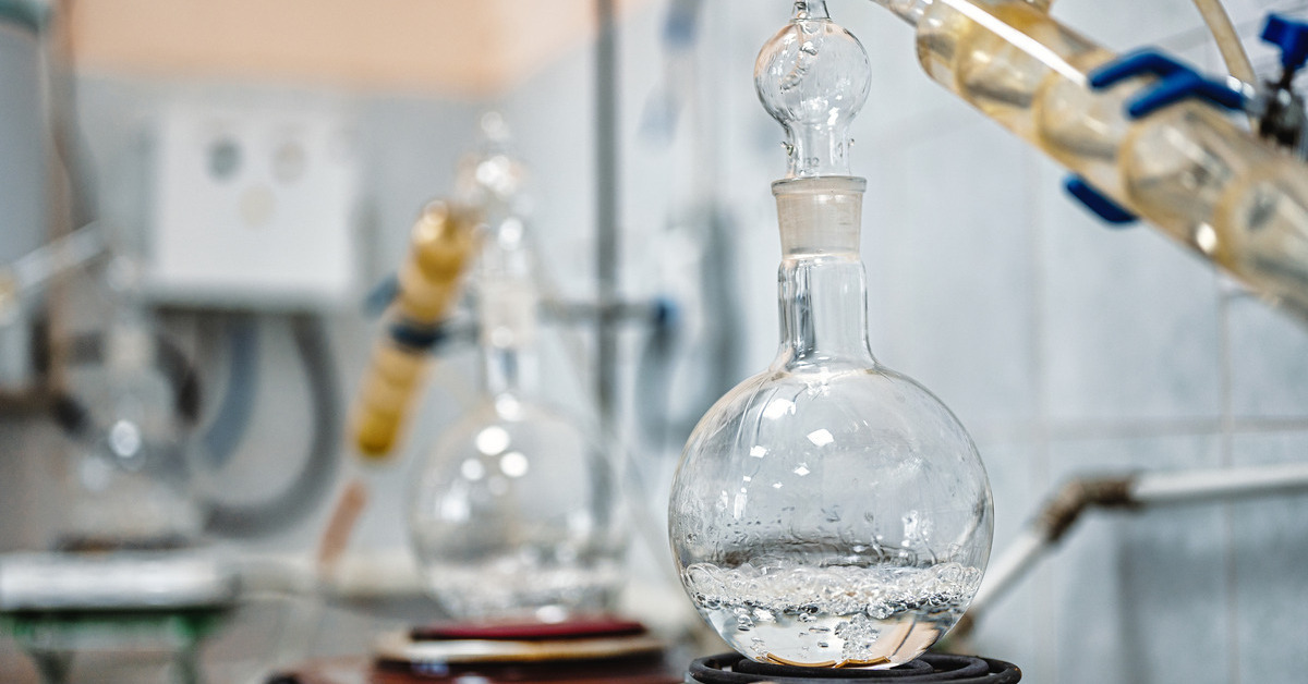 A Look at the Distillation Process of Chemicals